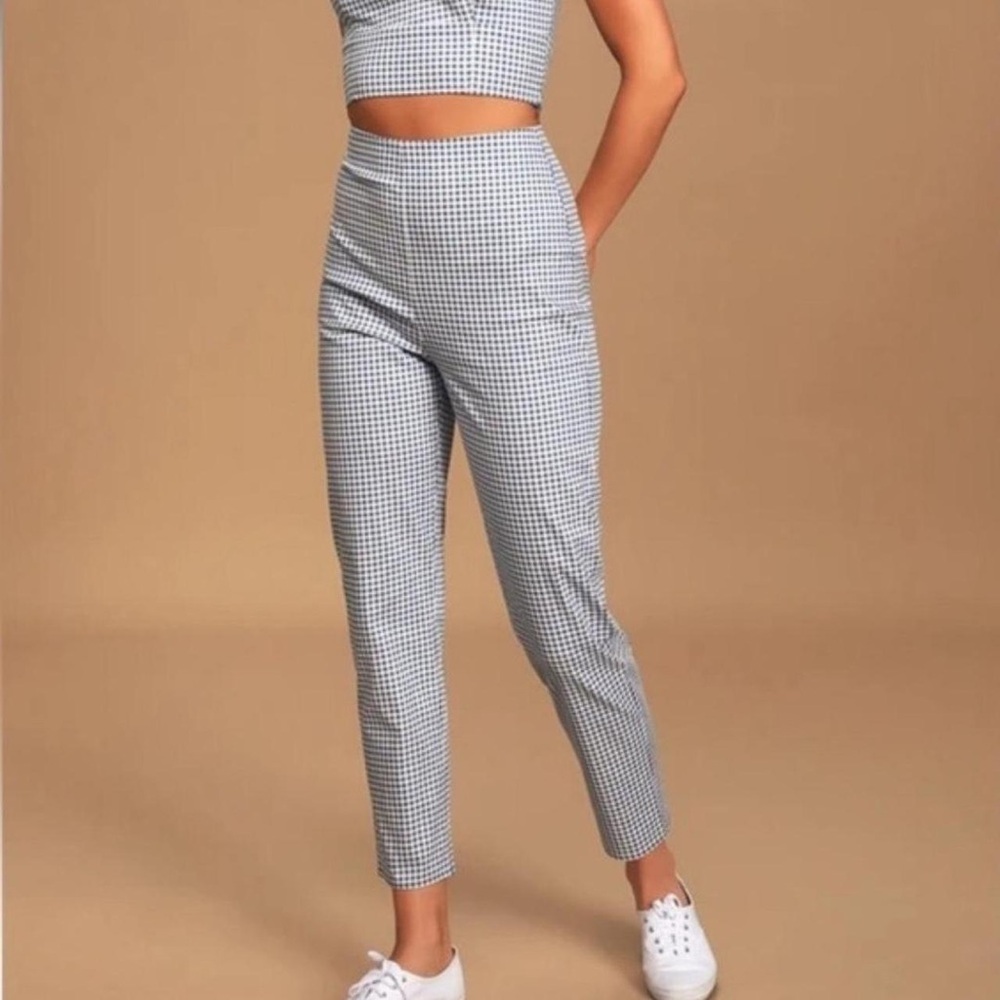 Lulu's Blue Checkered Ankle Pants